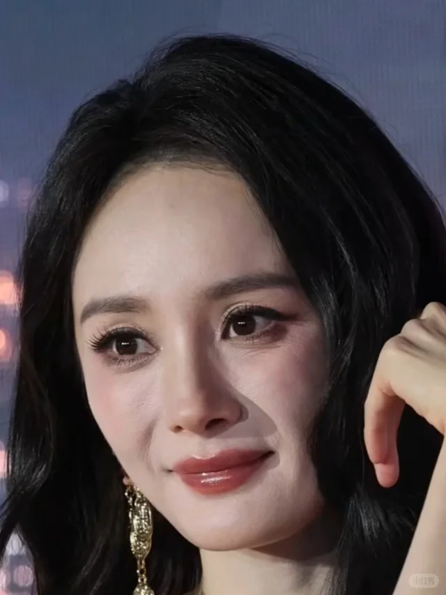原相机下的杨幂太美了 这才是真实的皮肤状态杨幂